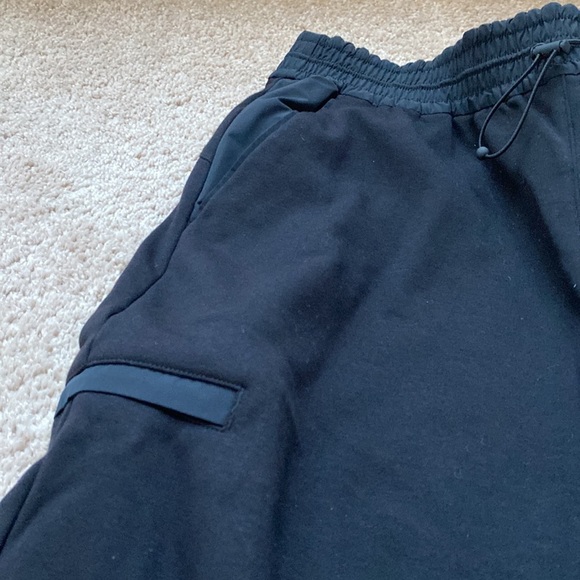 Athleta‎ New Triumph Hybrid Wide Crop Large - Picture 7 of 10